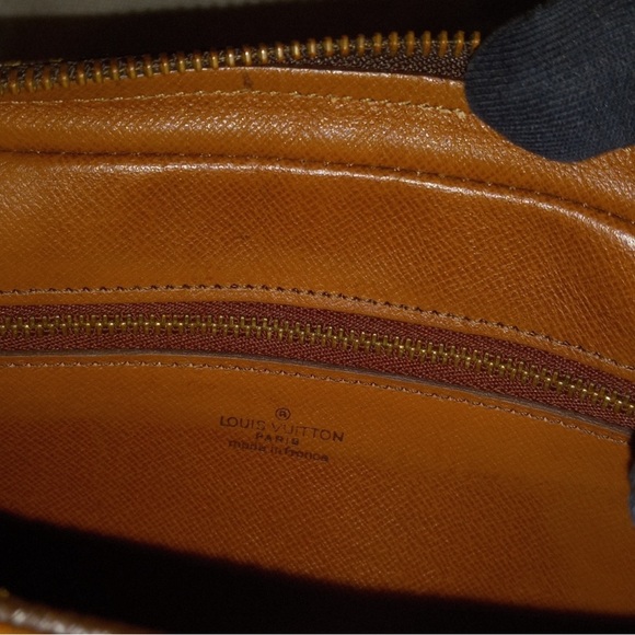 Vintage Boho Louis Vuitton Crossbody Bag - Picture 3 of 7